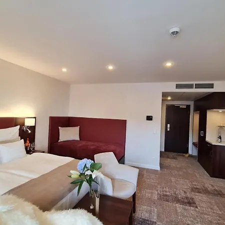 Flamingo Wellness Hotel 4*